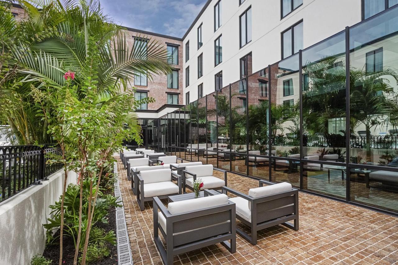 טאמפה Hotel Haya מראה חיצוני תמונה