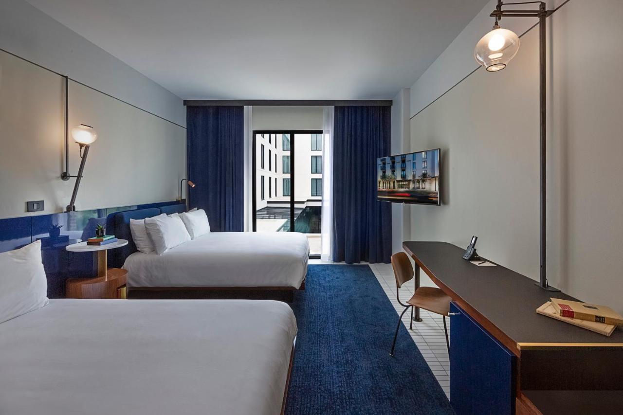 טאמפה Hotel Haya מראה חיצוני תמונה