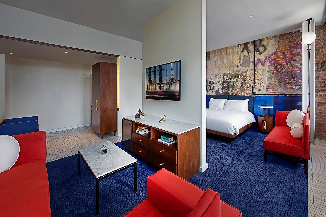 טאמפה Hotel Haya מראה חיצוני תמונה