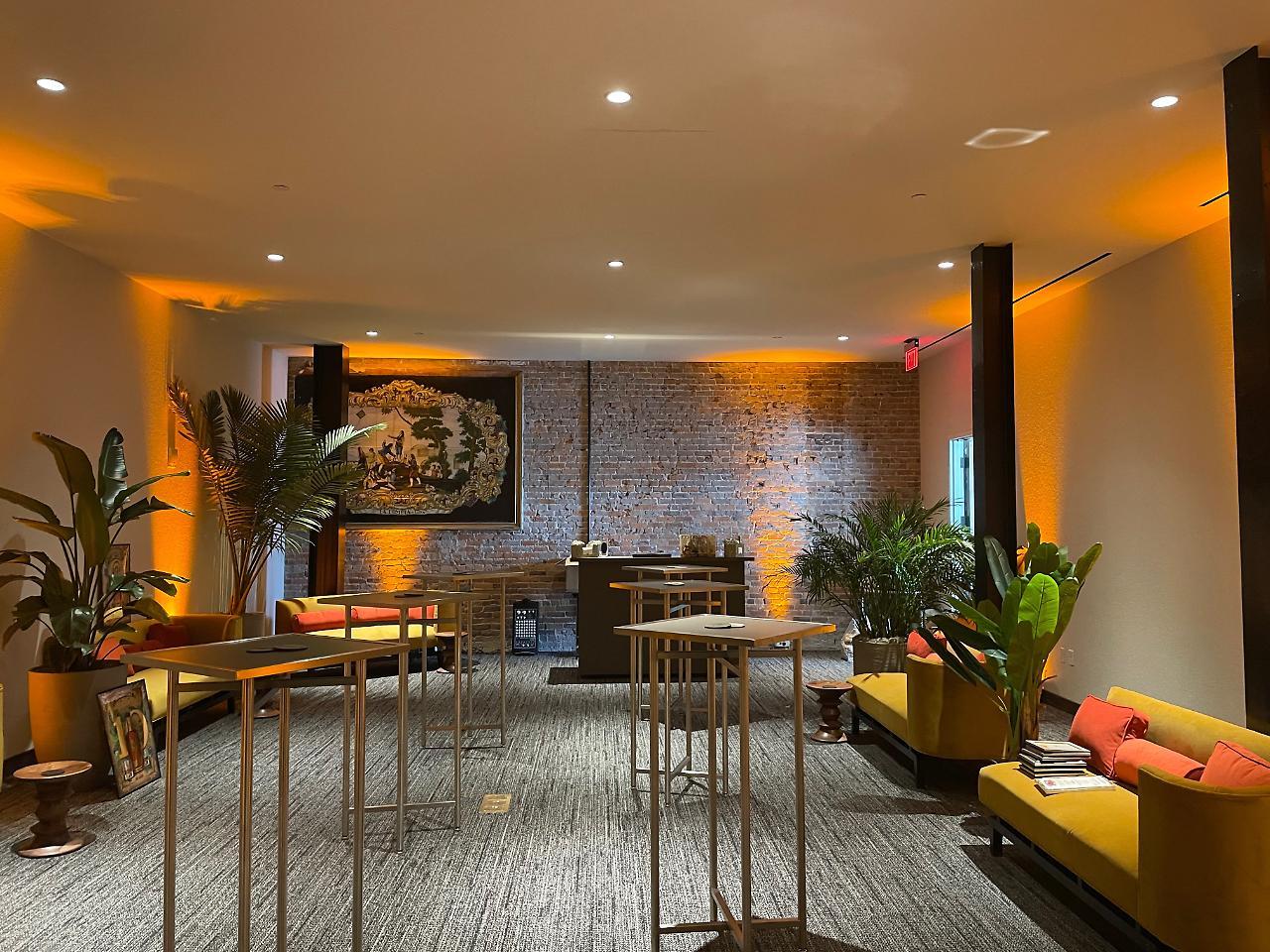 טאמפה Hotel Haya מראה חיצוני תמונה