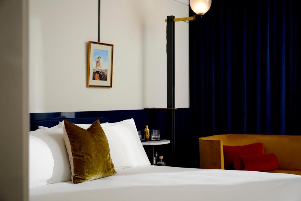 טאמפה Hotel Haya מראה חיצוני תמונה